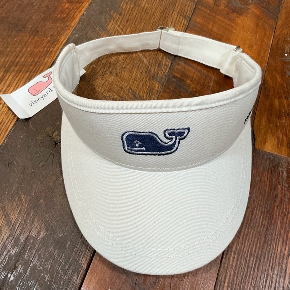 Vineyard Vines Men’s Links White Whale Logo Visor Adjustable NWT - Picture 1 of 8